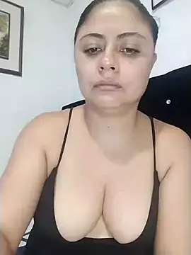 ElizabethWeil online show from 12-17-25, 04:01