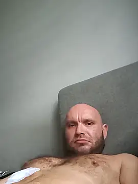 Snapshot of Ak0904 chatting on 10-12-25, 06:37 Ak0904 online show from 10-12-25, 06:37