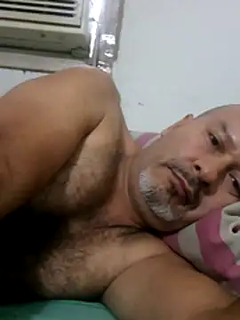 Snapshot of Juan_45 chatting on 07-06-26, 12:45 Juan 45 online show from 07-06-26, 12:45