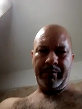 Snapshot of Juan_45 chatting on 06-09-26, 10:33 Juan 45 online show from 06-09-26, 10:33