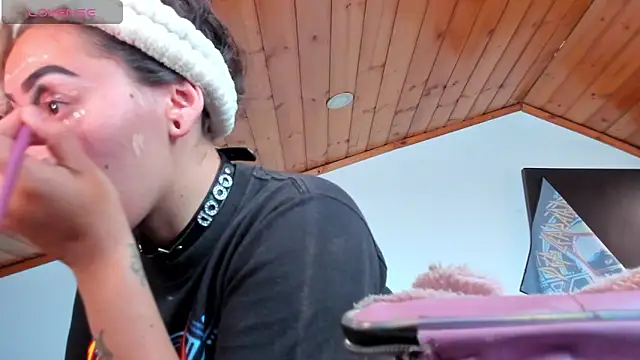 Darkness jones  online show from 03-06-26, 04:24