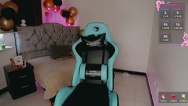 malybu  online show from 03-19-25, 11:14