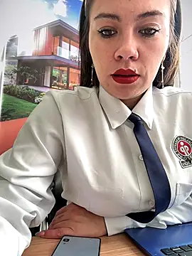 LIZ-06  online show from 11-04-25, 01:48