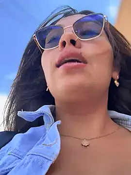 LIZ-06  online show from 01-14-26, 04:10