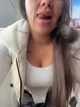 LIZ-06  online show from 02-24-26, 02:07