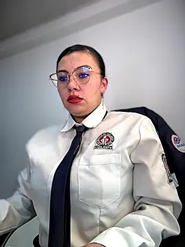 LIZ-06  online show from 10-17-25, 01:24