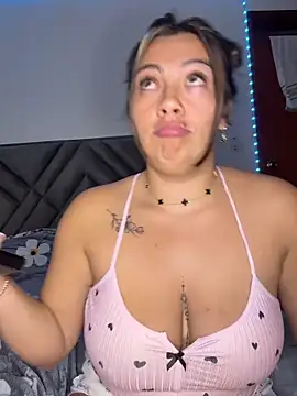 LIZ-06  online show from 03-12-26, 03:45