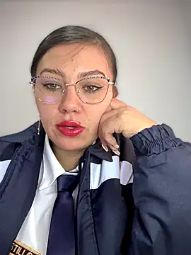 LIZ-06  online show from 09-19-25, 12:31