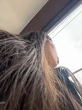 LIZ-06  online show from 02-19-26, 12:57