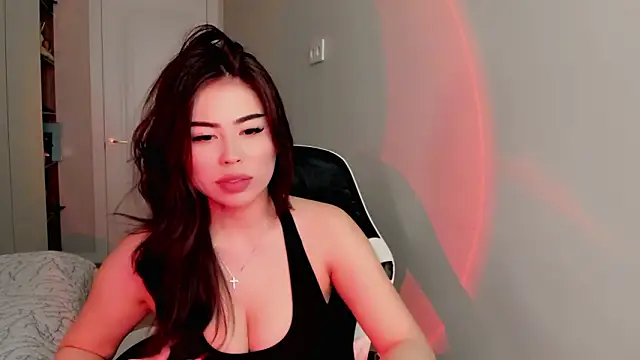 may mia online show from 02-18-26, 02:24