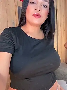 Snapshot of AdeleGray chatting on 07-19-26, 11:40 AdeleGray online show from 07-19-26, 11:40