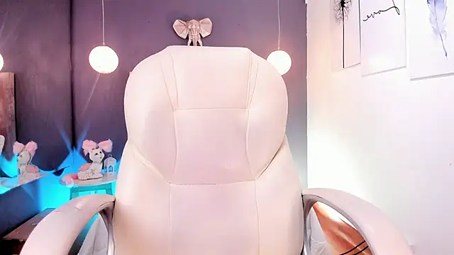 cami rouxxx  online show from 09-12-25, 08:41