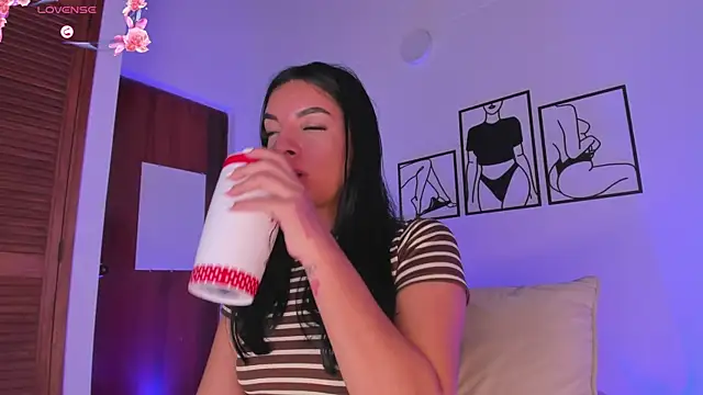 777AylinZ online show from 11-22-25, 11:09