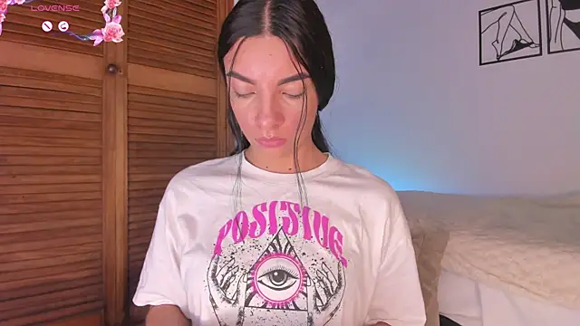 777AylinZ online show from 10-26-25, 09:20