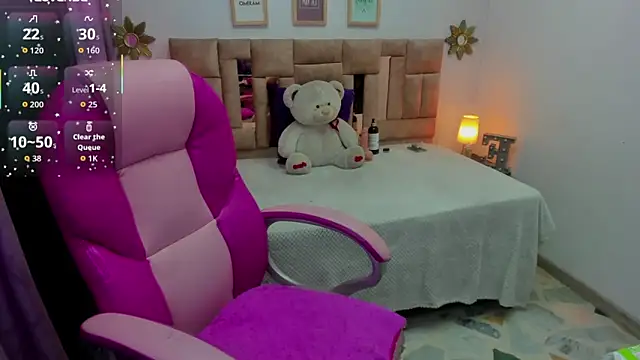 olivia willd online show from 10-28-25, 08:08