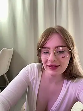 Snapshot of CaseyCumFace chatting on 02-24-25, 11:09 CaseyCumFace online show from 02-24-25, 11:09