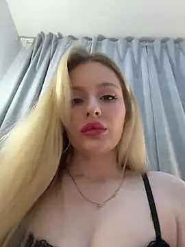 Snapshot of CaseyCumFace chatting on 07-07-26, 07:50 CaseyCumFace online show from 07-07-26, 07:50