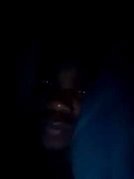 Snapshot of GangsterCouple-Aimy-Jonny chatting on 09-29-25, 11:10 GangsterCouple-Aimy-Jonny online show from 09-29-25, 11:10