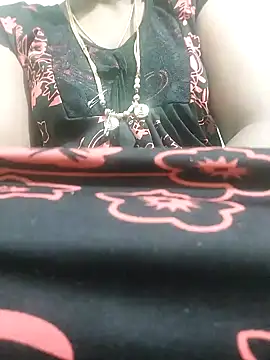 Snapshot of Cute-chinny chatting on 01-28-25, 01:18 Cute-chinny online show from 01-28-25, 01:18