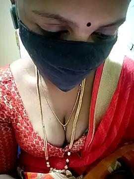 Snapshot of Cute-chinny chatting on 01-16-25, 01:37 Cute-chinny online show from 01-16-25, 01:37