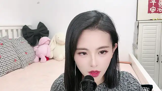 XINXINh online show from 01-14-25, 06:34