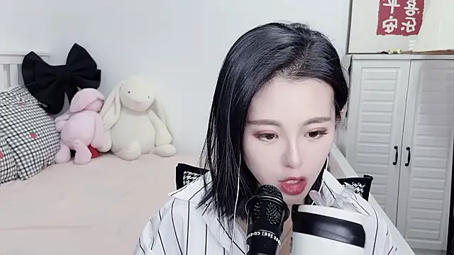 XINXINh online show from 01-09-25, 02:54