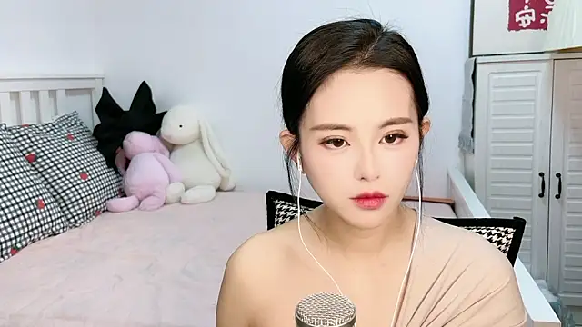 XINXINh online show from 01-24-25, 03:54