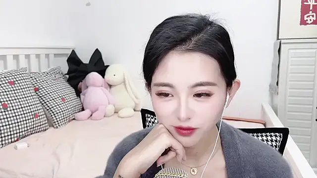 XINXINh online show from 01-18-25, 06:24