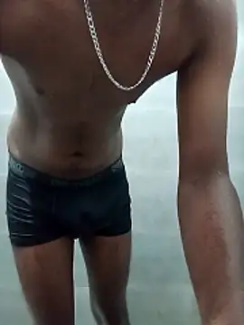 Snapshot of Zoy1 chatting on 12-14-25, 01:06 Zoy1 online show from 12-14-25, 01:06