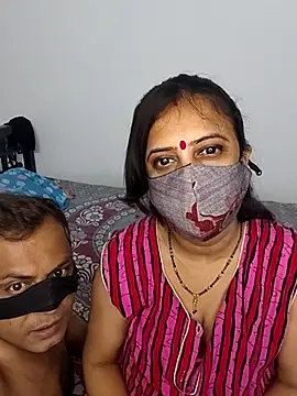 Snapshot of Cute-manisha chatting on 06-22-26, 02:28 Cute-manisha online show from 06-22-26, 02:28