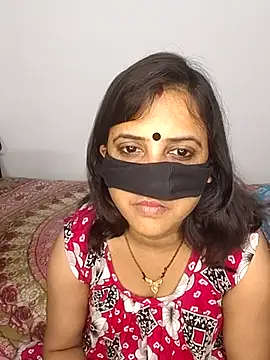 Snapshot of Cute-manisha chatting on 07-12-26, 03:24 Cute-manisha online show from 07-12-26, 03:24