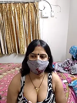 Snapshot of Cute-manisha chatting on 07-06-26, 01:56 Cute-manisha online show from 07-06-26, 01:56