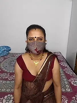 Snapshot of Cute-manisha chatting on 06-28-26, 02:40 Cute-manisha online show from 06-28-26, 02:40