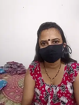 Snapshot of Cute-manisha chatting on 06-10-26, 03:19 Cute-manisha online show from 06-10-26, 03:19