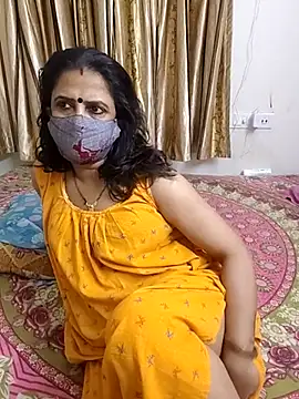 Snapshot of Cute-manisha chatting on 07-08-26, 03:41 Cute-manisha online show from 07-08-26, 03:41
