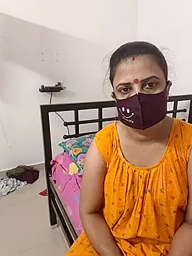 Snapshot of Cute-manisha chatting on 10-09-25, 03:18 Cute-manisha online show from 10-09-25, 03:18