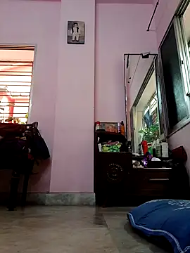 Snapshot of Cute-manisha chatting on 03-19-25, 07:51 Cute-manisha online show from 03-19-25, 07:51