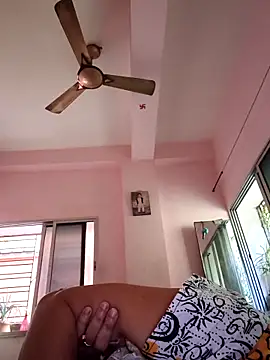 Snapshot of Cute-manisha chatting on 03-11-25, 01:16 Cute-manisha online show from 03-11-25, 01:16