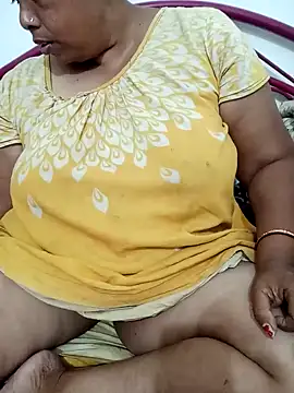 Hotty-rumi online show from 02-17-26, 04:37