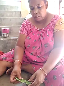 Hotty-rumi online show from 02-28-26, 04:56