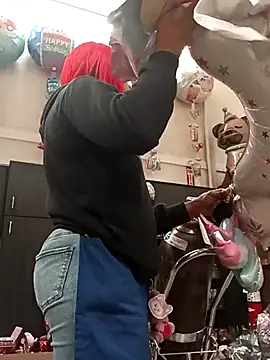 Snapshot of kobrashekyng chatting on 02-22-26, 04:19 kobrashekyng online show from 02-22-26, 04:19