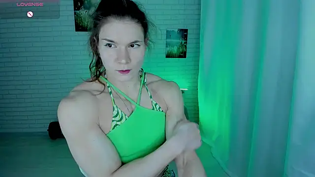 Lisa Ray online show from 02-16-26, 01:15