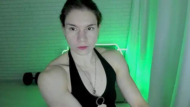 Snapshot of Lisa_Ray chatting on 02-18-25, 10:47 Lisa Ray online show from 02-18-25, 10:47