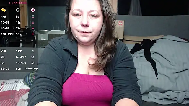 KasiaPrivat online show from 01-28-25, 05:03