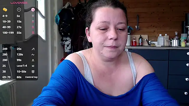 KasiaPrivat online show from 11-18-25, 08:17