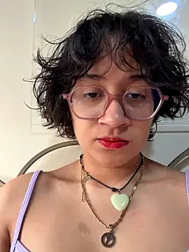 Lili Gomez  online show from 12-04-25, 01:54