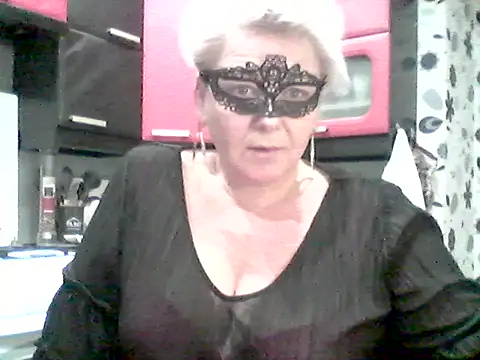 Lisa Suzie online show from 03-13-26, 05:18