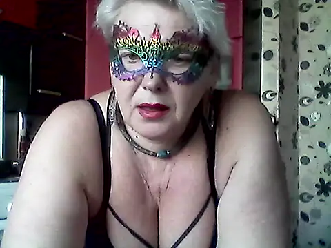 Lisa Suzie online show from 03-22-26, 07:43