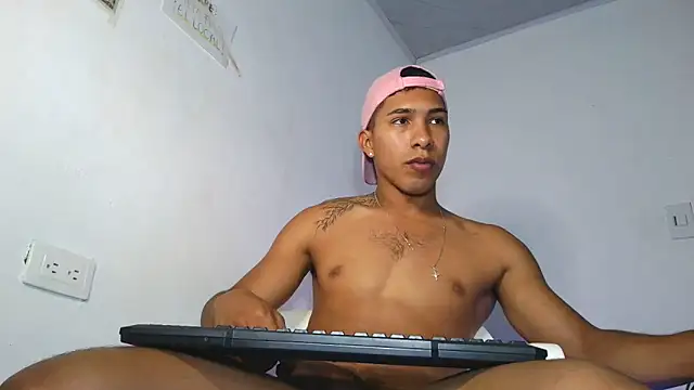 maximo vega newv online show from 02-15-26, 05:01