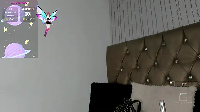 Snapshot of candymery chatting on 09-17-25, 07:05 candymery online show from 09-17-25, 07:05